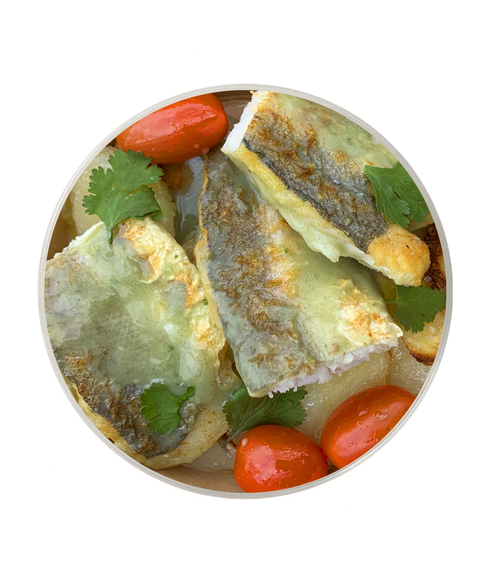 Hake stew with green sauce, potato and tomato