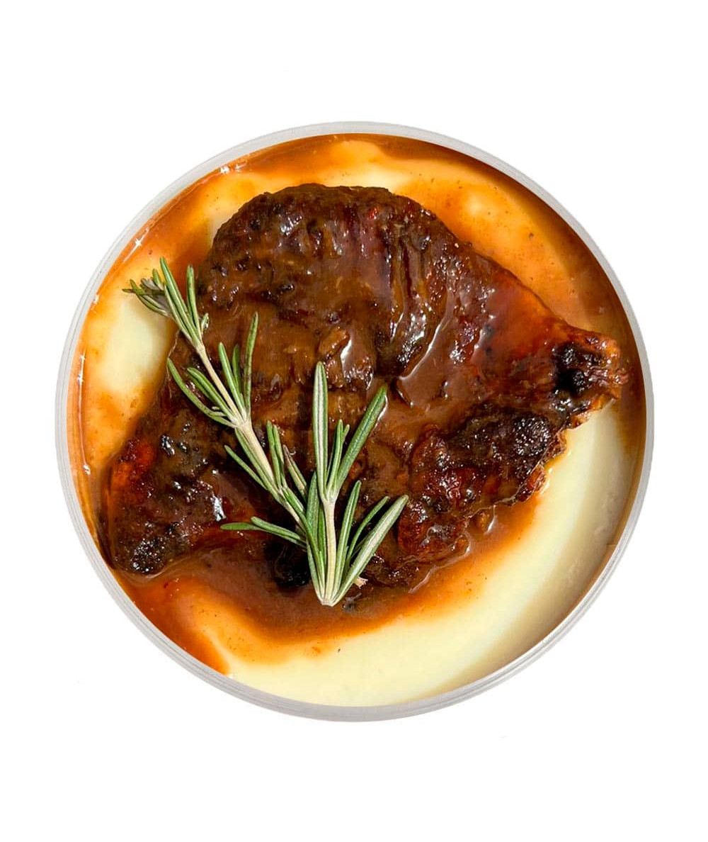 Pork cheek with mashed potatoes