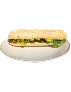 Bocadillo aguacate y tomate...