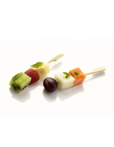 Brocheta de fruta variada