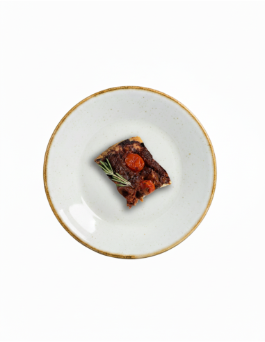 Trozo de Focaccia de Olivada y Tomate...