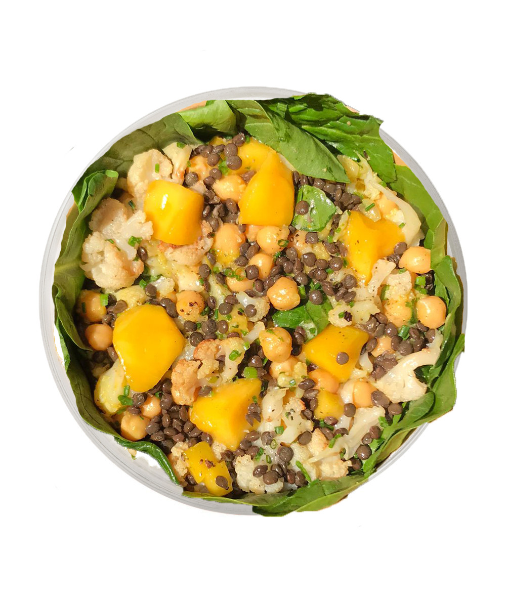 Chickpea Salad with Curry and Mango