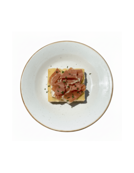 Trozo de Focaccia de Jamón Serrano y Brie
